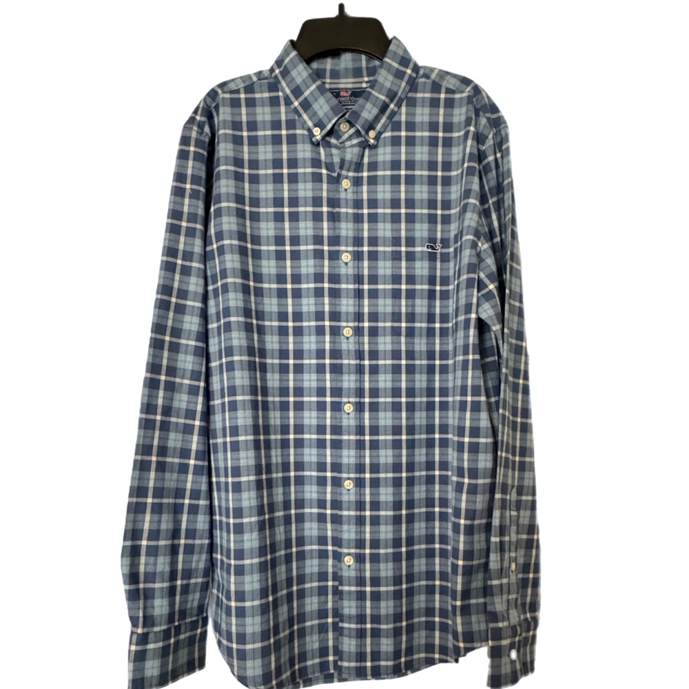 Vineyard Vines Men's Navy and White Plaid Shirt